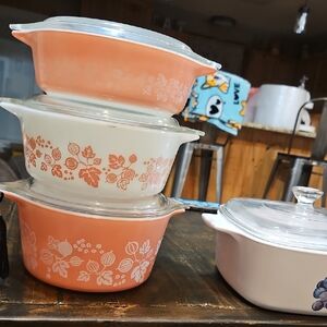 Vintage Floral Glass Casserole Dish Set - Pink and White
